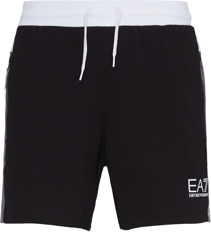 EA7