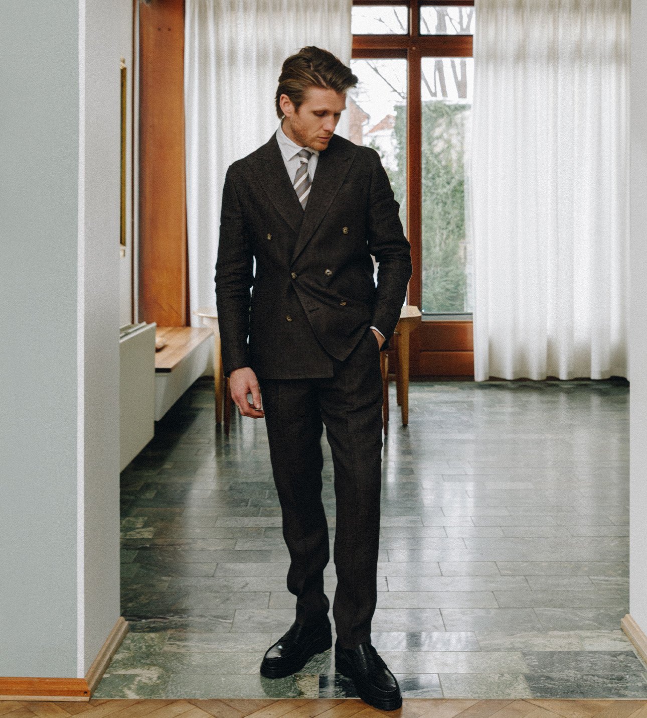 A refined outfit for the season’s occasions